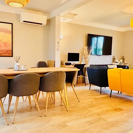 Willa Giulia 4-star 5min Cdg Airport - 20min *